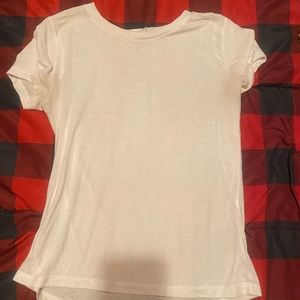Plain white tee shirt